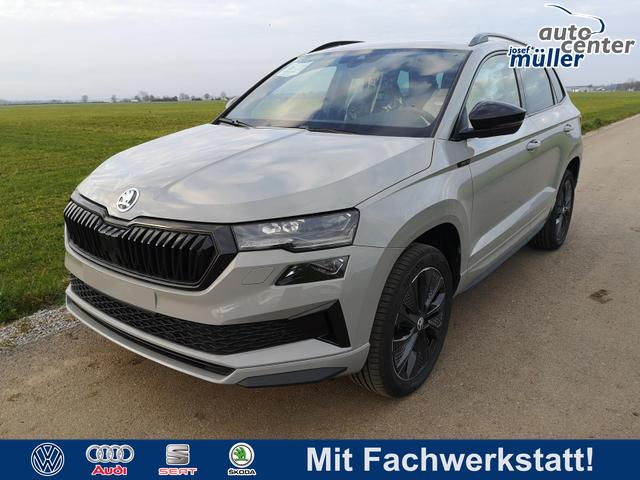Skoda Karoq - Sportline 1.5TSI DSG AHK Matrix ACC Navi