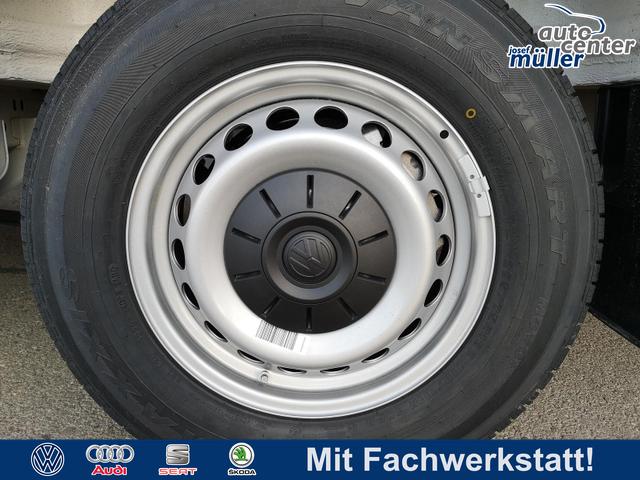Volkswagen Crafter Kastenwagen - Kasten 35 mittellang Hochdach FWD 2.0 TDI L3H3 2 Schiebetüren AHK Kamera 270 Grad App PDC GRA