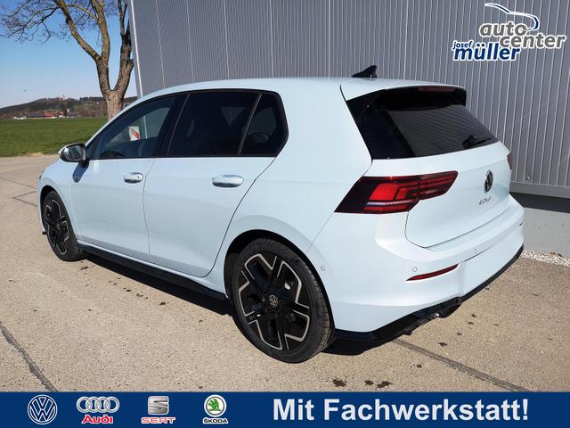 Volkswagen Golf - 2.0 TDI 110 kW R-Line DSG 18 Zoll Kamera ACC Park Assist Pro