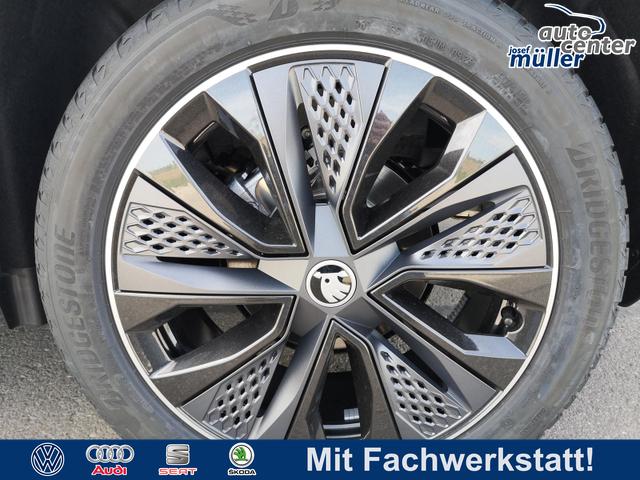 Skoda Karoq - Sportline 2.0TDI DSG 4x4 AHK Matrix Navi ACC