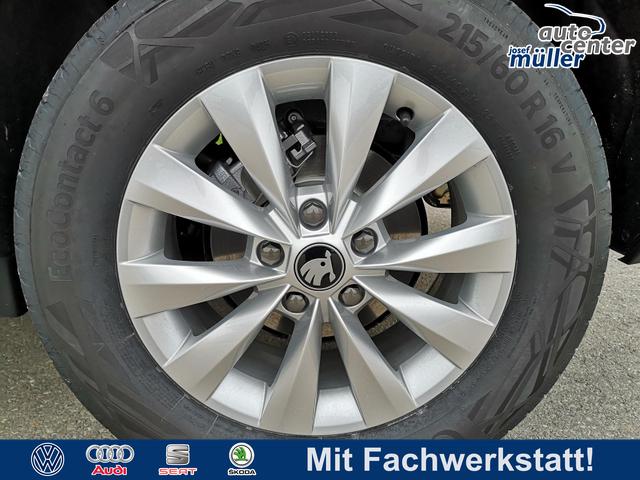 Skoda Karoq - Selection 1.5 TSI DSG GV5 AHK Navi ACC
