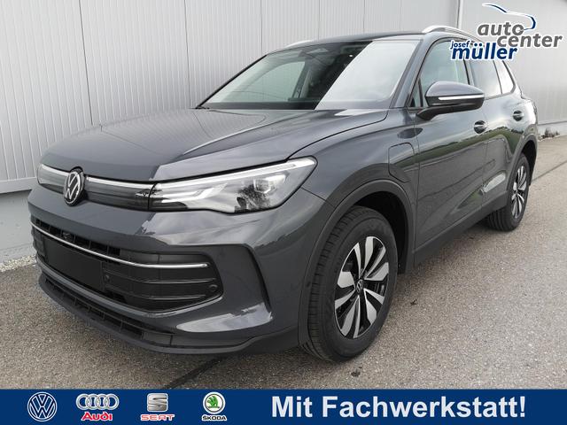 Volkswagen Tiguan - 1.5 eHybrid Life DSG AHK ACC 360 el. HK