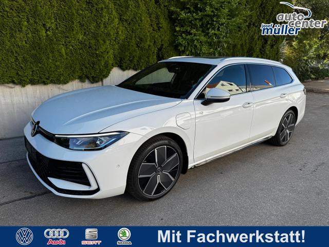 Volkswagen Passat Variant - 1.5 TSI eHybrid 200 kW R-Line AHK 360