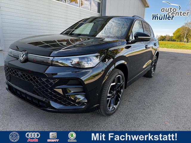 Volkswagen Tiguan - 2.0 TDI 142 kW R-Line DSG 4Motion Head Up Black 360 AHK 20 Zoll