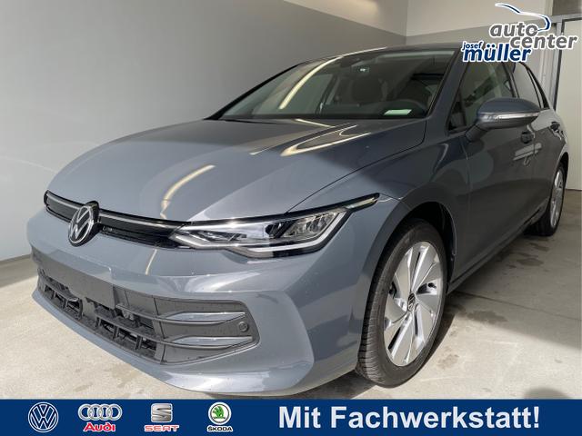 Volkswagen Golf - Facelift Life 150PS DSG AHK+Navi+Kamera