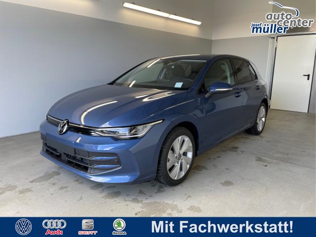 Volkswagen Golf - Facelift Life 150PS DSG AHK+Navi+Kamera