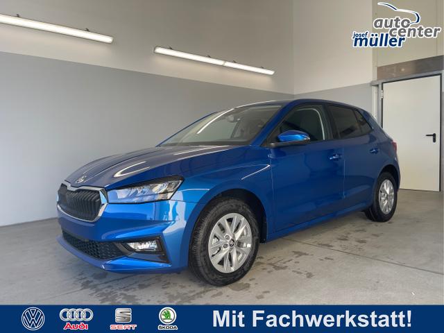 Skoda Fabia - Selection 115PS DSG Alu+AHK+Kessy+Kamera+GV5+Sitzheiz