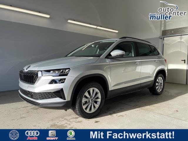 Skoda Karoq - Selection 150PS DSG AHK+Kamera+ACC+Kessy+Kamera+ParkPilot vo+hi+App