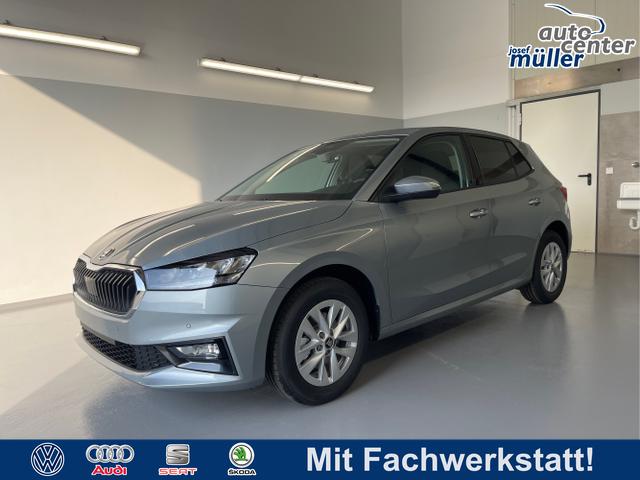 Skoda Fabia - Selection 115PS DSG GV5+AHK+Alu+Kessy+Climatronic+Sitzheiz+Kamera+Sunset
