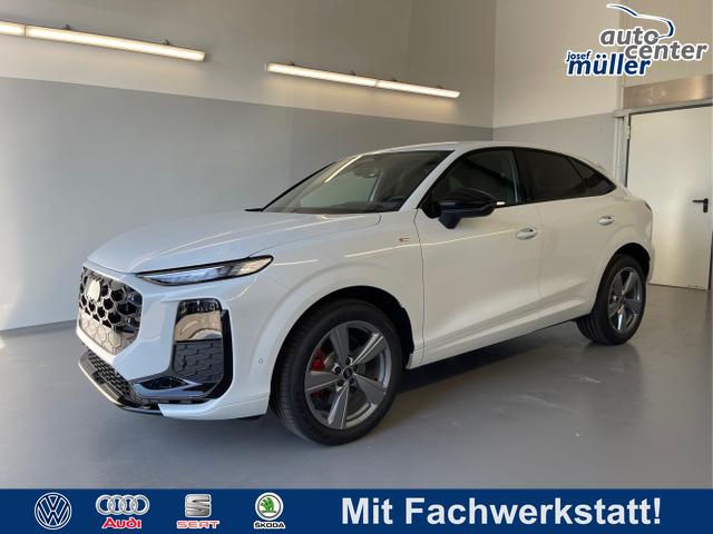 Audi Q3 - Sportback NEU TFSI quattro S line TechPro+HUD+Matrix+AHK+Alu19+KlimaPlus+ExtSchwarz+DCC