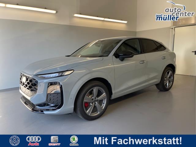 Audi Q3 - Sportback NEU TFSI quattro S line TechPro+Matrix+AHK+Alu19+KlimaPlus+ExtSchwarz+DCC