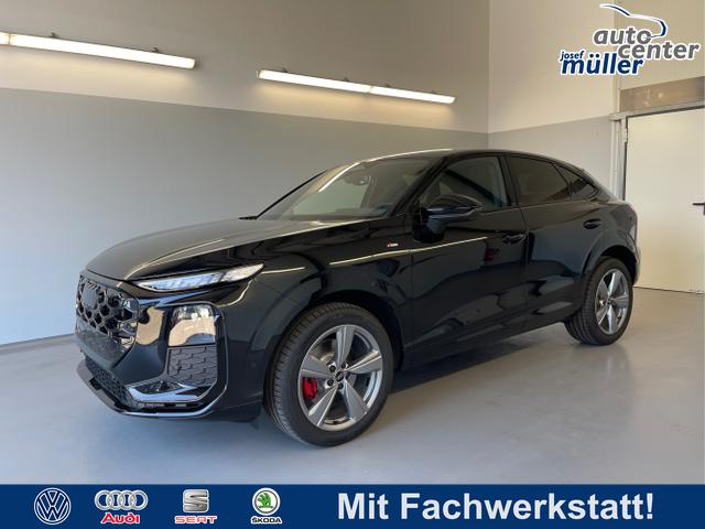 Audi Q3 - Sportback NEU TFSI quattro S line TechPro+Matrix+AHK+Alu19+KlimaPlus+ExtSchwarz+DCC