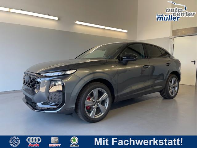 Audi Q3 - Sportback NEU TFSI quattro S line TechPro+Matrix+AHK+Alu19+KlimaPlus+ExtSchwarz+DCC