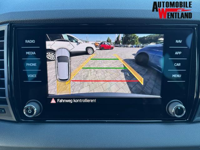 Skoda Karoq 2,0 TDI DSG Sportline 3ZKlima ACC 4x Sitzheizung 2x Einparkhilfe Anh&auml;ngerkupplungKamera 5J Garantie beheizte Windschutzscheibe 