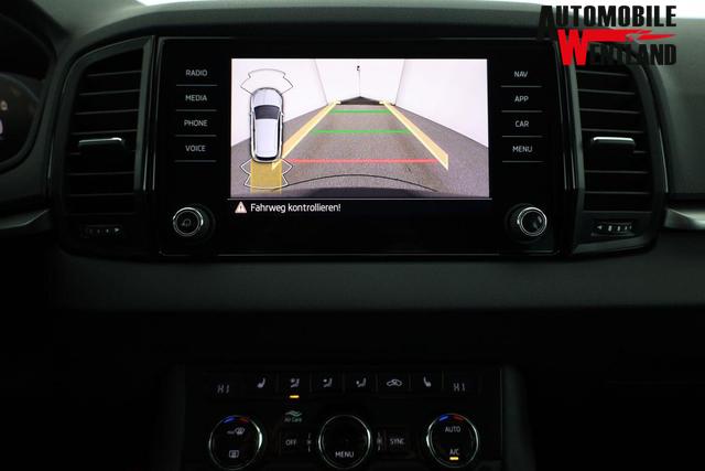 Skoda Karoq Selection 1.5 TSI DSG Selection, AHK, Navi, Kamera, el. Klappe, LED, Winter, sofort 