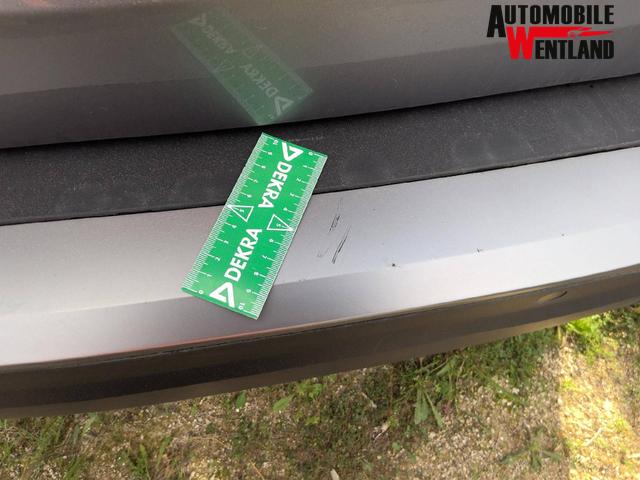 Peugeot 2008 Allure 1.2L (1199cc) 3-cylinder gasoline 100 hp S&S, 6-speed manual 