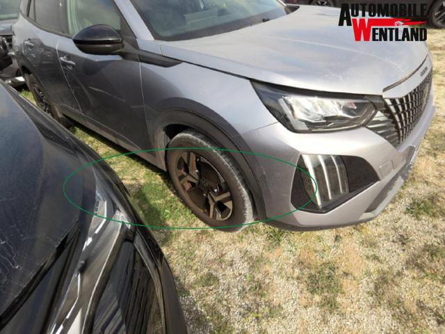 Peugeot 2008 Allure 1.2L (1199cc) 3-cylinder gasoline 100 hp S&S, 6-speed manual 