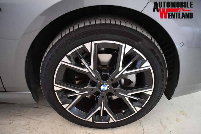 BMW 1er M 1 Serie Sport Design 2.0L Turbo Diesel (120d) 163 hp, 7-speed DKG dual-clutch 
