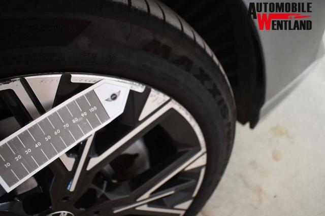 BMW 1er M 1 Serie Sport Design 2.0L Turbo Diesel (120d) 163 hp, 7-speed DKG dual-clutch 