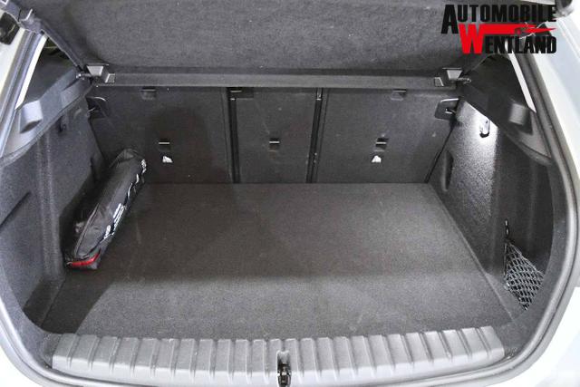 BMW 1er M 1 Serie Sport Design 2.0L Turbo Diesel (120d) 163 hp, 7-speed DKG dual-clutch 