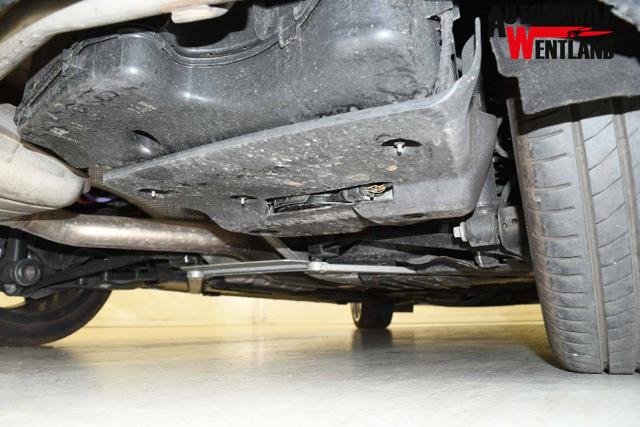 BMW 1er M 1 Serie Sport Design 2.0L Turbo Diesel (120d) 163 hp, 7-speed DKG dual-clutch 