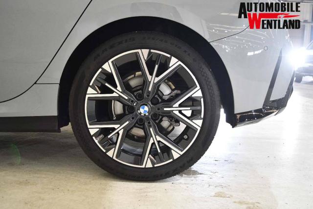 BMW 1er M 1 Serie Sport Design 2.0L Turbo Diesel (120d) 163 hp, 7-speed DKG dual-clutch 