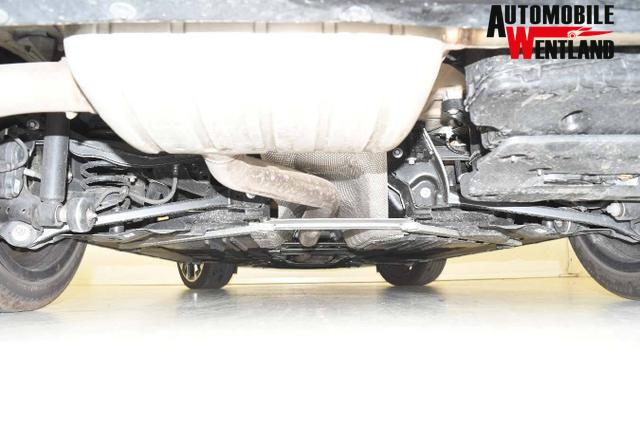 BMW 1er M 1 Serie Sport Design 2.0L Turbo Diesel (120d) 163 hp, 7-speed DKG dual-clutch 