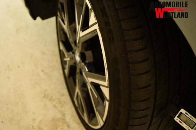 BMW 1er M 1 Serie Sport Design 2.0L Turbo Diesel (120d) 163 hp, 7-speed DKG dual-clutch 