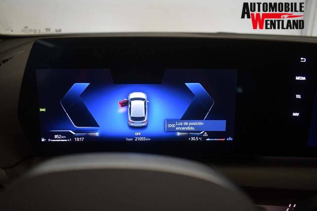 BMW 1er M 1 Serie Sport Design 120d 163 hp (120 kW) Diesel mild-hybrid, 7-speed DKG dual-clutch automatic, 2.0L (1995 cc) I4 TwinPower Turbo 