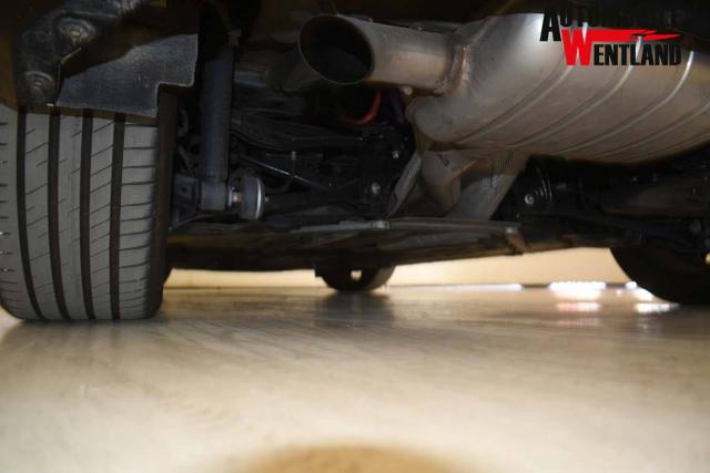 BMW 1er M 1 Serie Sport Design 120d 163 hp (120 kW) Diesel mild-hybrid, 7-speed DKG dual-clutch automatic, 2.0L (1995 cc) I4 TwinPower Turbo 