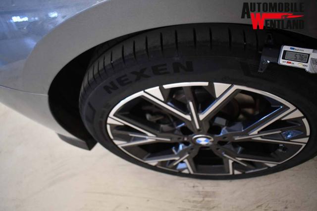 BMW 1er M 1 Serie Sport Design 120d 163 hp (120 kW) Diesel mild-hybrid, 7-speed DKG dual-clutch automatic, 2.0L (1995 cc) I4 TwinPower Turbo 