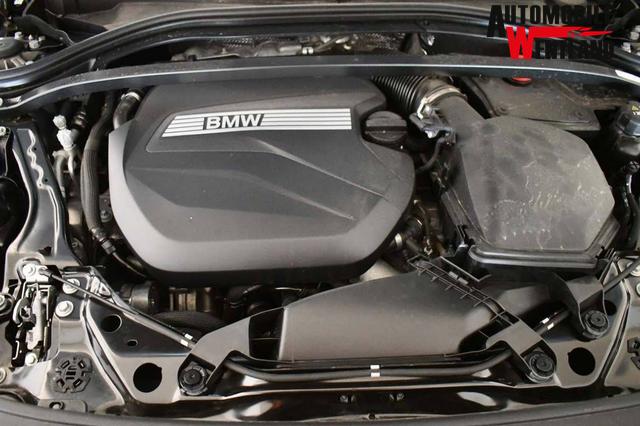 BMW 1er M 1 Serie Sport Design 120d 163 hp (120 kW) Diesel mild-hybrid, 7-speed DKG dual-clutch automatic, 2.0L (1995 cc) I4 TwinPower Turbo 