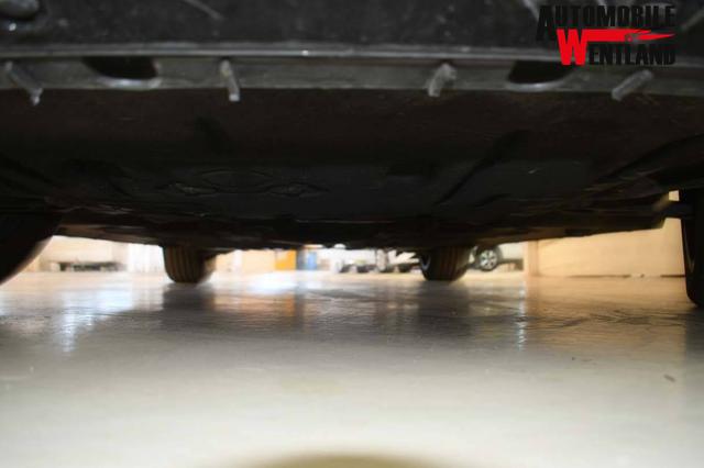 BMW 1er M 1 Serie Sport Design 120d 163 hp (120 kW) Diesel mild-hybrid, 7-speed DKG dual-clutch automatic, 2.0L (1995 cc) I4 TwinPower Turbo 