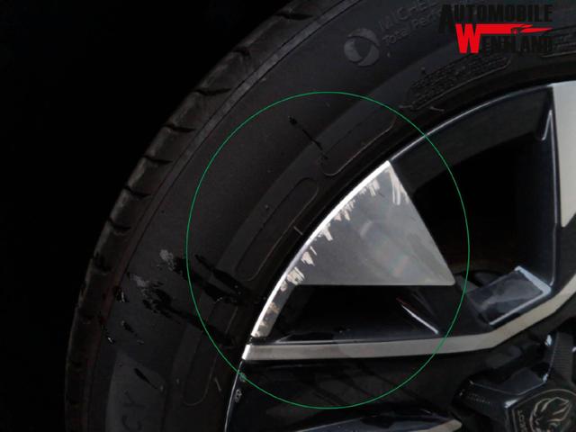 Peugeot 208 Allure 1.2L Gasoline 100 hp S&S (BVM6) 