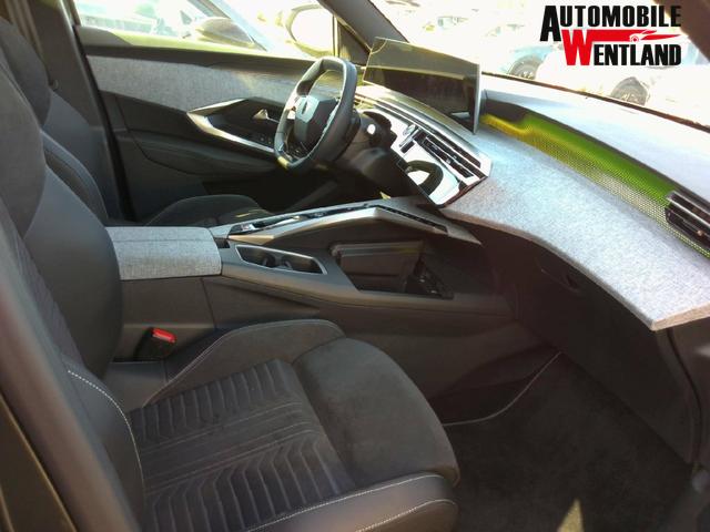 Peugeot 3008 GT Hybrid 145 (e-DCS6) 1.2L 3-cylinder 