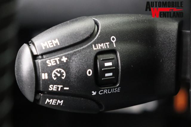 Peugeot 2008 Allure Hybrid 145 hp e-DSC6 