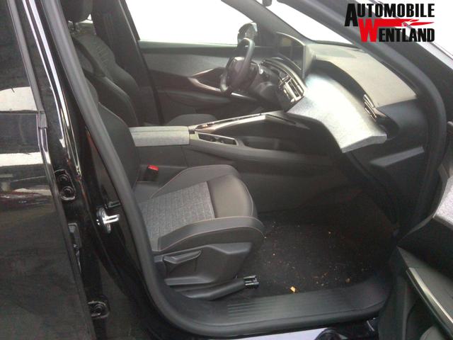 Peugeot 3008 Allure Hybrid 145 (e-DCS6) 1.2L 3-cyl gasoline mild-hybrid 