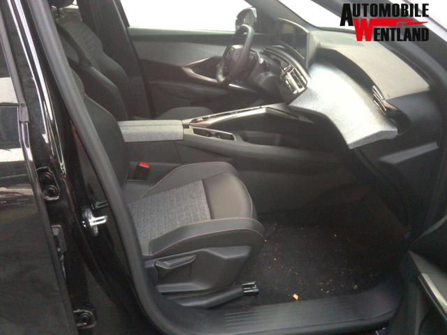 Peugeot 3008 Allure Hybrid 145 (e-DCS6) 1.2L 3-cyl gasoline mild-hybrid 