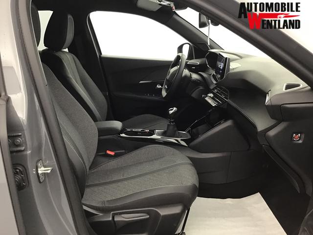 Peugeot 2008 Allure 1.2 Gasoline 102hp 