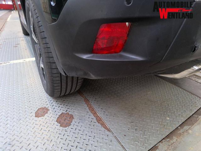 Peugeot 2008 Allure 1.2L Hybrid 145 (e-DCS6) 