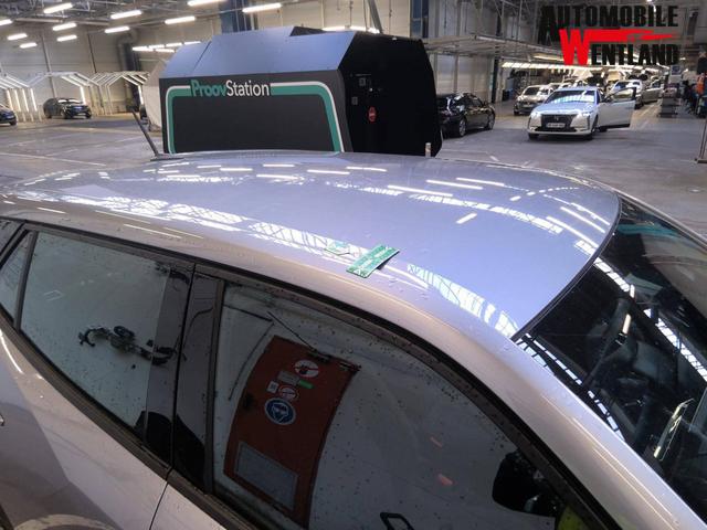 Peugeot 2008 Style 1.2L 3-cylinder Gasoline (100 hp) S&S, 6-speed manual 