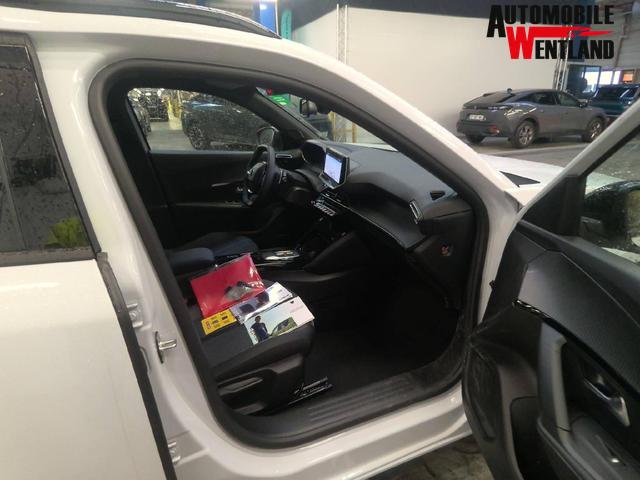 Peugeot 2008 Allure Hybrid 145 e-DCS6 