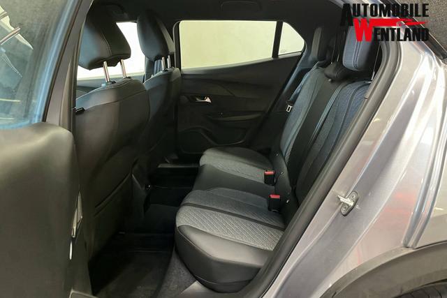 Peugeot 2008 Allure Hybrid 145 e-DCS6 (1.2L, 3-cylinder) 