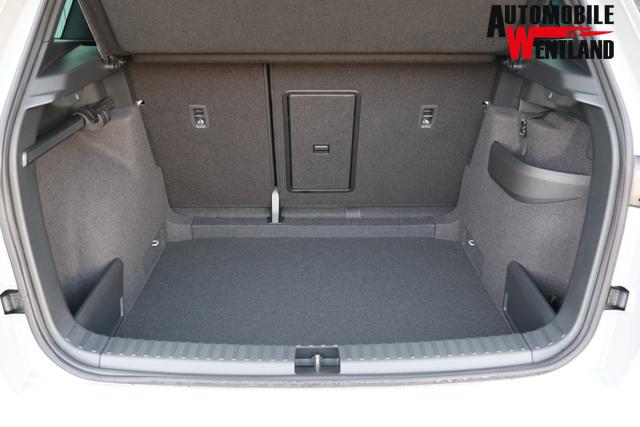 Skoda Karoq 1.5 TSI DSG Sportline AHK Matrix Assistenzpaket Plus Kamera 