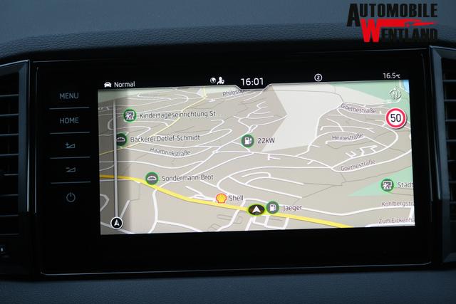 Skoda Karoq 1.5 TSI DSG Sportline AHK Matrix Assistenzpaket Plus Kamera 