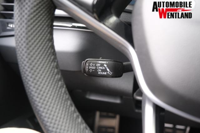 Skoda Karoq 1.5 TSI DSG Sportline AHK Matrix Assistenzpaket Plus Kamera 