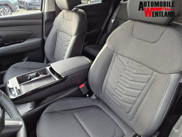 Hyundai TUCSON Trend 1.6 T-GDI 150PS Automatik TZ 2026 Teil-Leder Sitzheizung v+h Lenkradheizung Klimaautomatik Navi Touchscreen DAB+ Apple CarPlay + Android Auto PDC R&uuml;ckf.-Kamera Matrix-LED-Scheinw. 