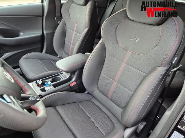 Hyundai i30 Kombi 1.6 T-GDI 150PS Automatik N-Line MY2026 Sitzheizung Lenkradheizung Klimaautomatik Navi 10,3"-Touchscreen Bluelink Apple CarPlay + Android Auto PDC v+h R&uuml;ckf.Kamera 18-LM 