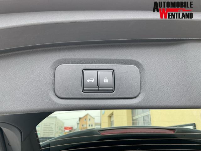 Nissan / Qashqai / Grau / Tekna+ / Ceramic Grey / , Bild dient zur Illustration und zeigt aufpreispflichtige Sonderausstattung. "Die Herstellergarantie beginnt bei EU-Fahrzeugen bereits bei Auslieferung vom ausl&auml;ndischen Lieferanten und kann um mehr als 14 Tage verk&uuml;rzt sein.