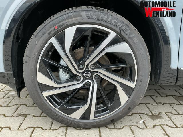 Nissan / Qashqai / Grau / Tekna+ / Ceramic Grey / , Bild dient zur Illustration und zeigt aufpreispflichtige Sonderausstattung. "Die Herstellergarantie beginnt bei EU-Fahrzeugen bereits bei Auslieferung vom ausl&auml;ndischen Lieferanten und kann um mehr als 14 Tage verk&uuml;rzt sein.